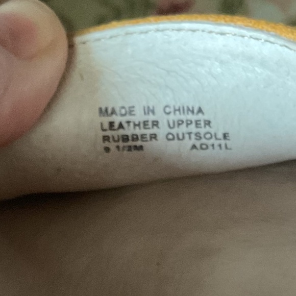 MICHAEL KORS YELLOW MUSTARD SUEDE WOMEN MOCCASINS FLAT SHOES SIZE US 9 - Picture 8 of 12